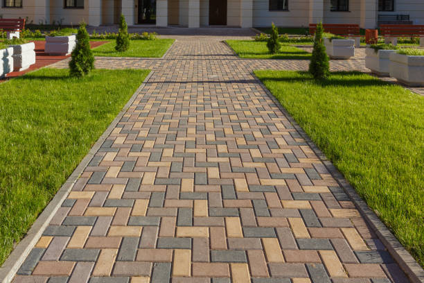 Best Local Driveway Pavers  in Parsons, KS